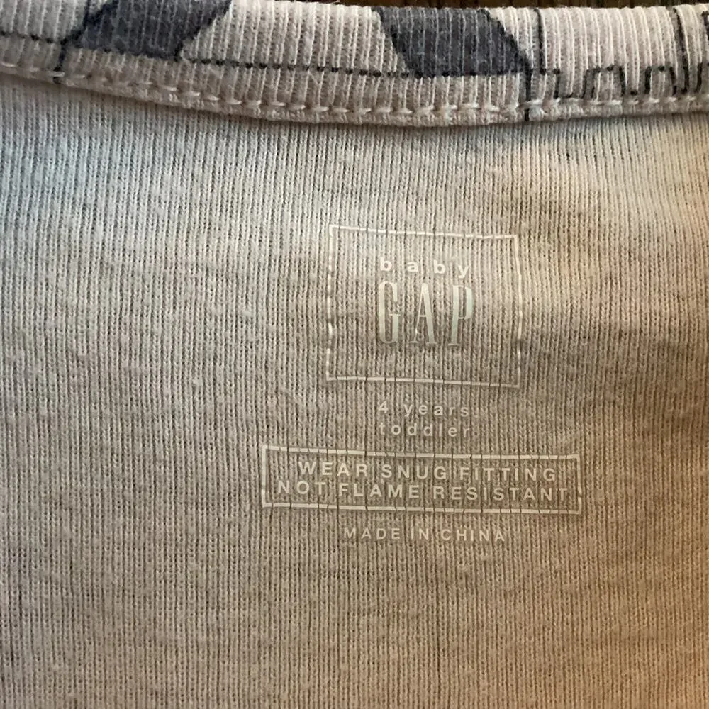 Gap long sleeve